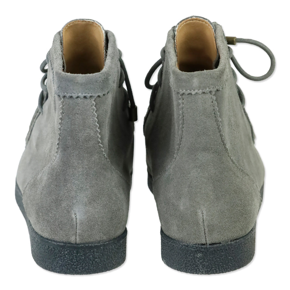 Isaac Mizrahi Grey Suede Chukka Boot
