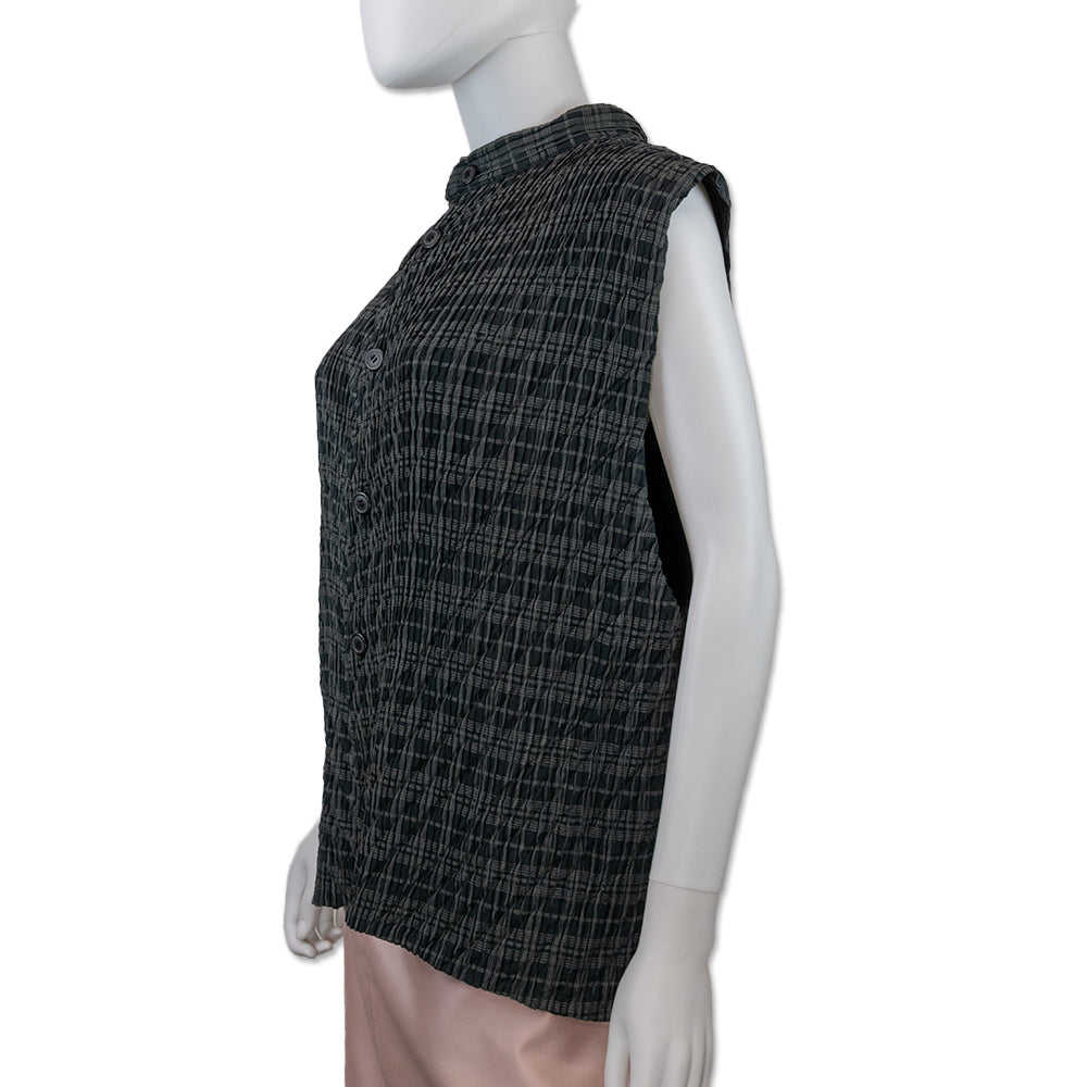 Issey Miyake Men Black Plaid Pleated Band Collar Vest