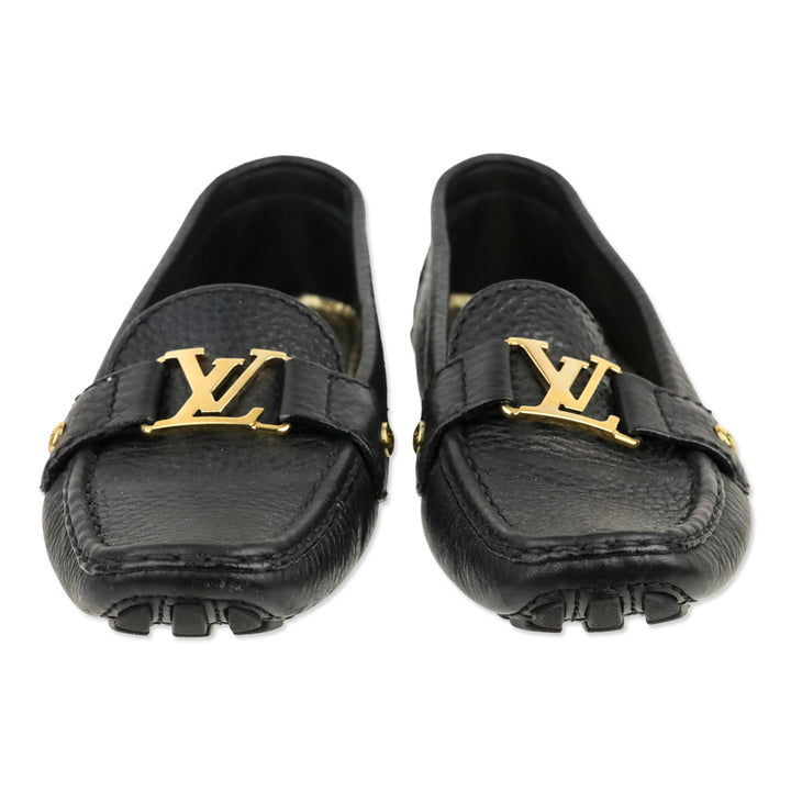 Louis Vuitton Black Pebbled Leather LV Buckle Driving Loafer