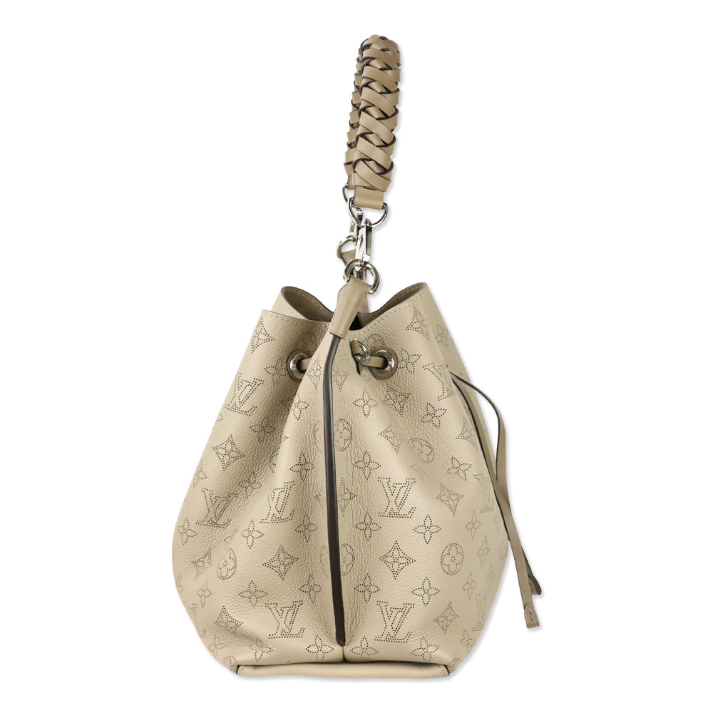 Louis Vuitton Galet Grey Mahina Leather Muria