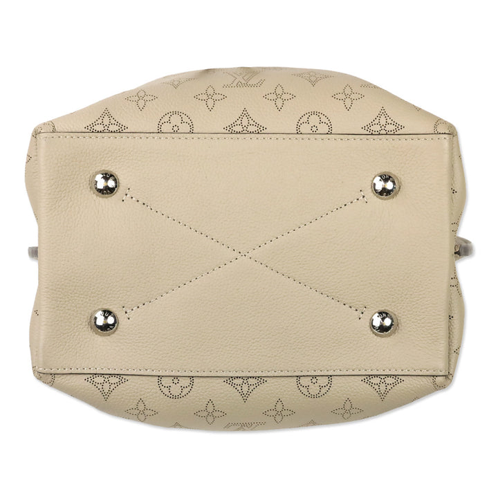 Louis Vuitton Galet Grey Mahina Leather Muria