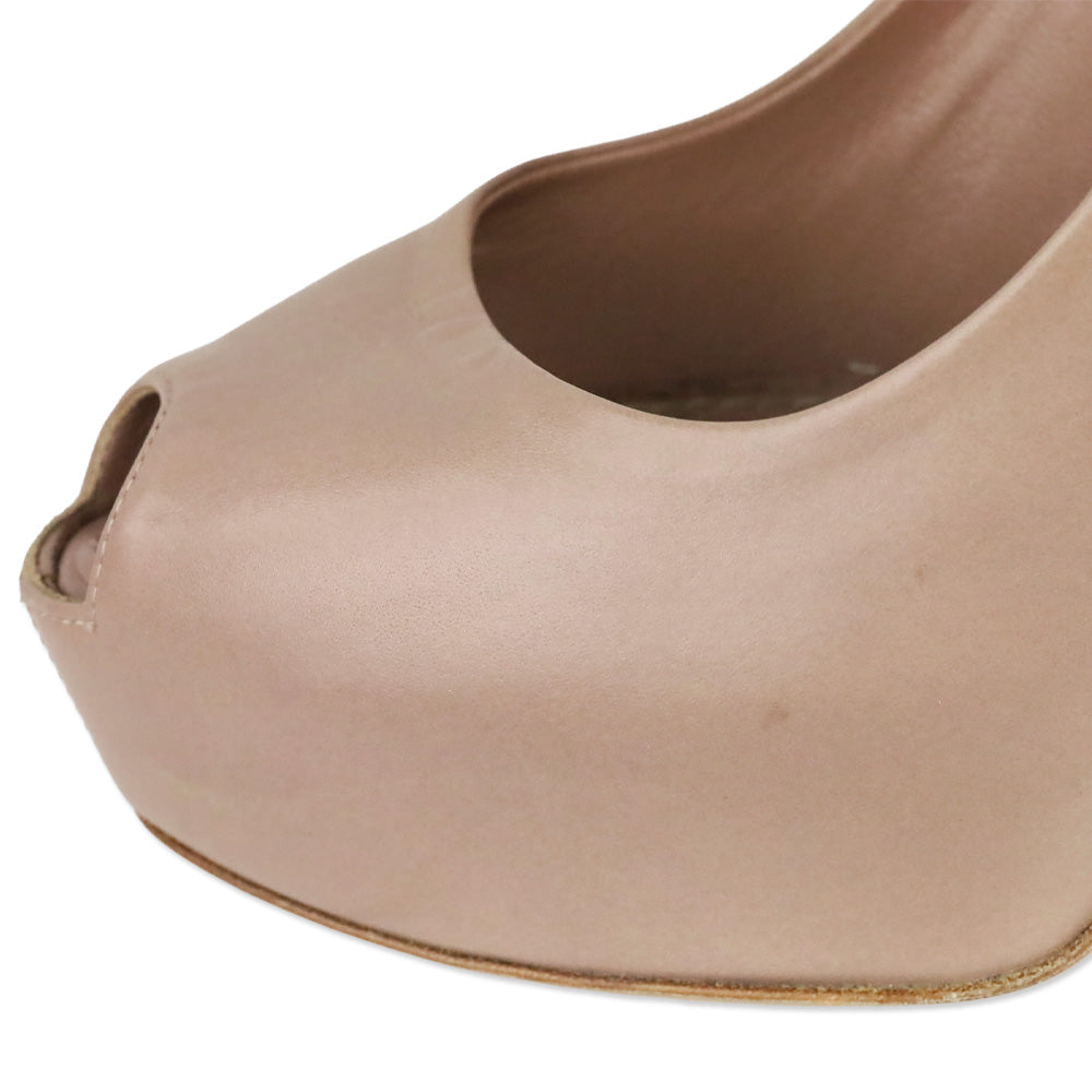 Louis Vuitton Nude Leather Oh Really! Padlock Peep Platform Pump