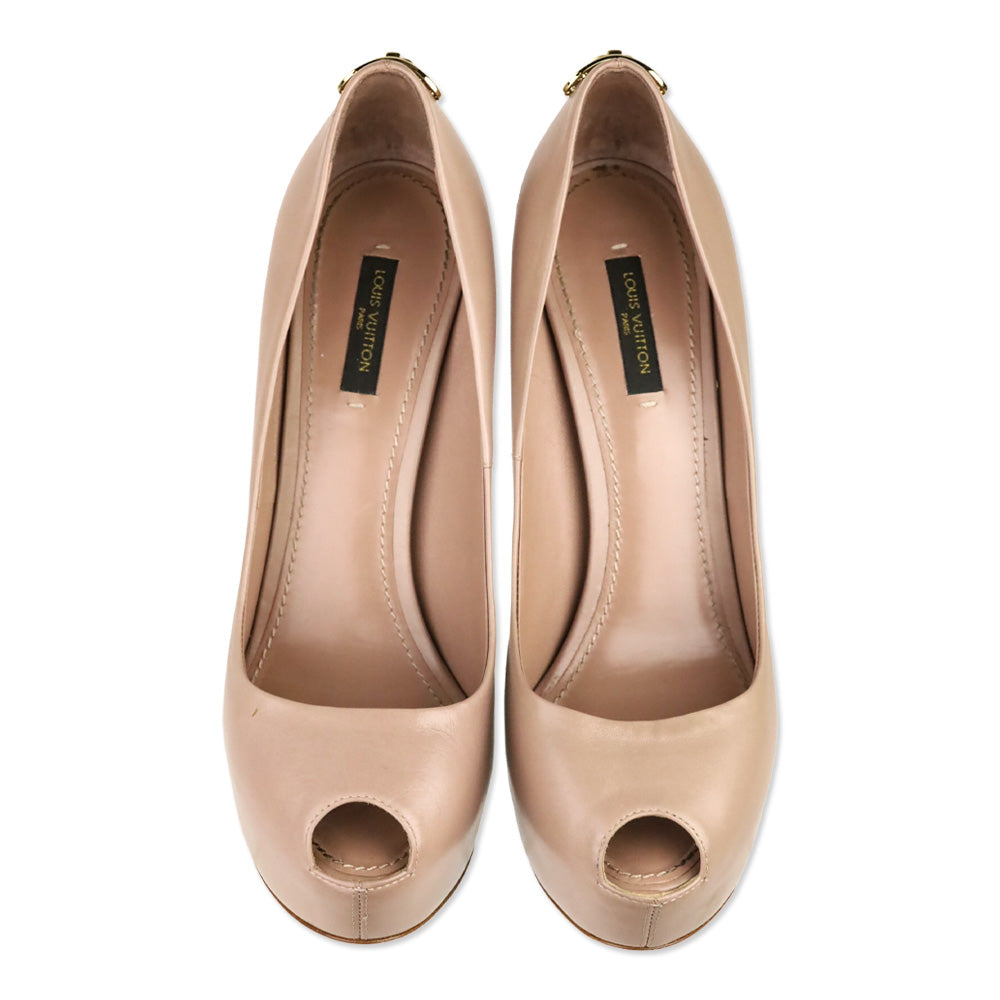 Louis Vuitton Nude Leather Oh Really! Padlock Peep Platform Pump