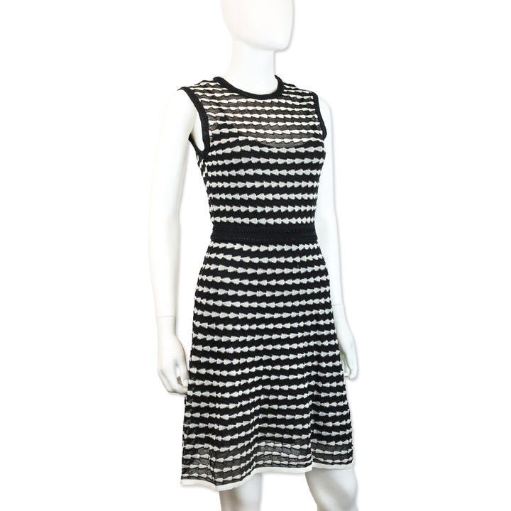 M Missoni Black/White Stripe Wave Knit Sleeveless Scoop Neck Dress