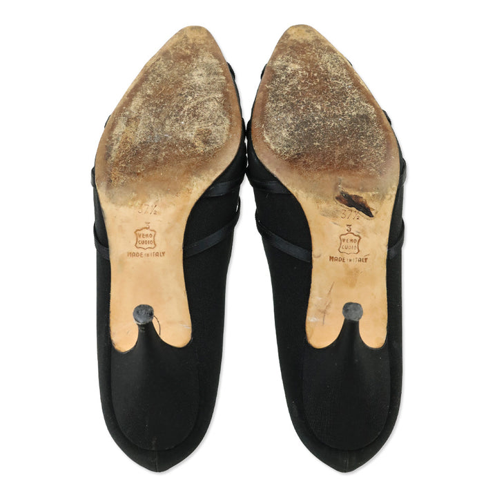 Manolo Blahnik Black Fabric Fishnet Knot Pumps