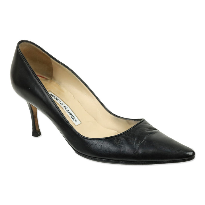 Manolo Blahnik Black Leather Pointed Toe Pumps