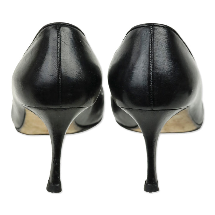 Manolo Blahnik Black Leather Pointed Toe Pumps