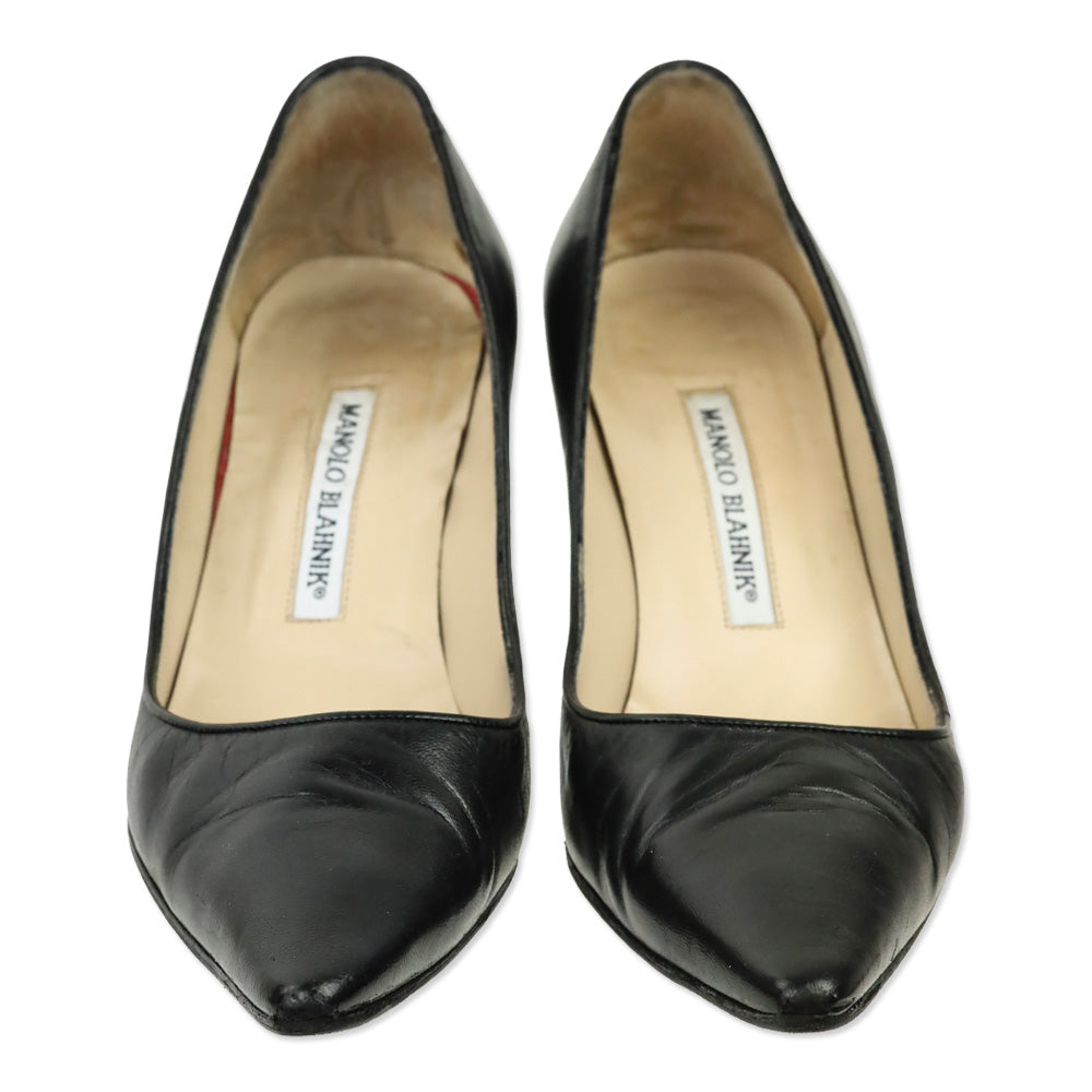 Manolo Blahnik Black Leather Pointed Toe Pumps