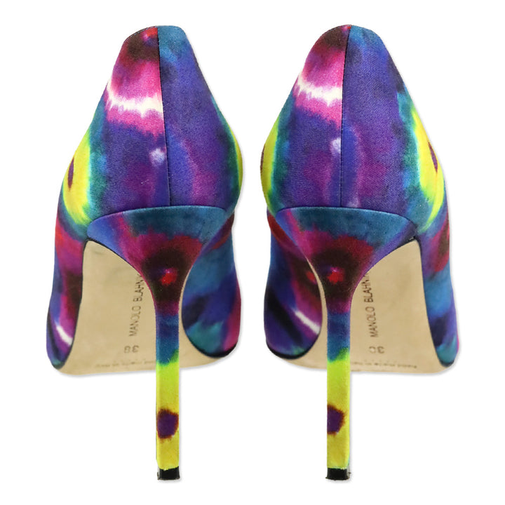 Manolo Blahnik Blahnik Tie Dye Fabric Pumps