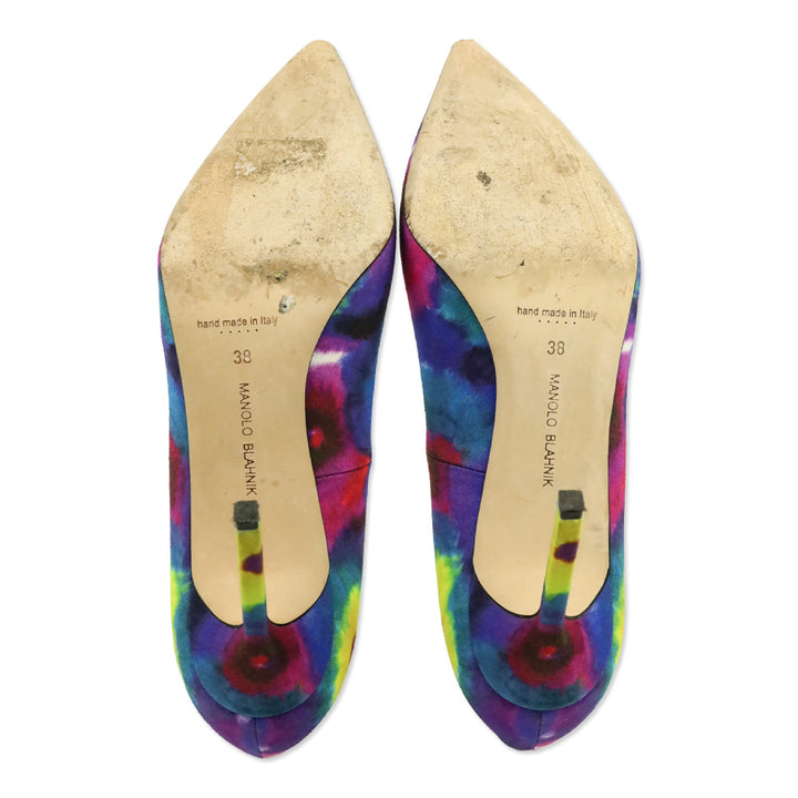 Manolo Blahnik Blahnik Tie Dye Fabric Pumps