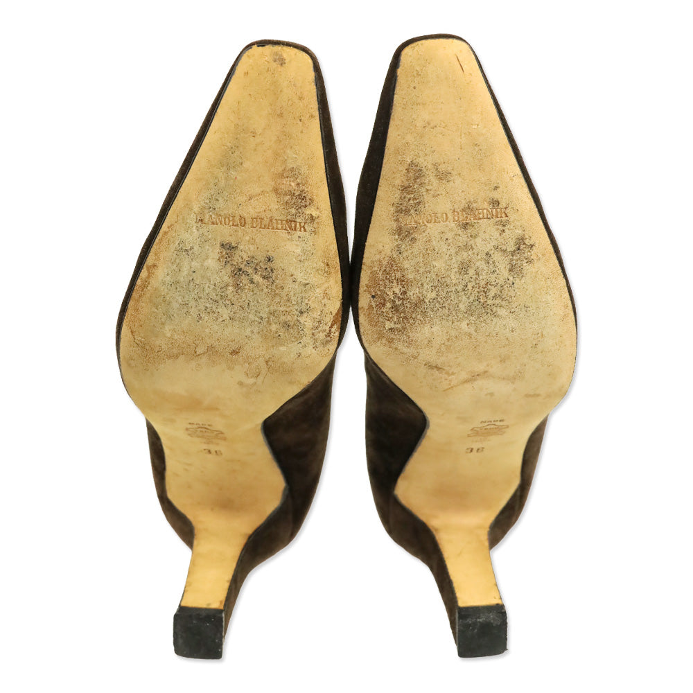 Manolo Blahnik Brown Suede Pumps