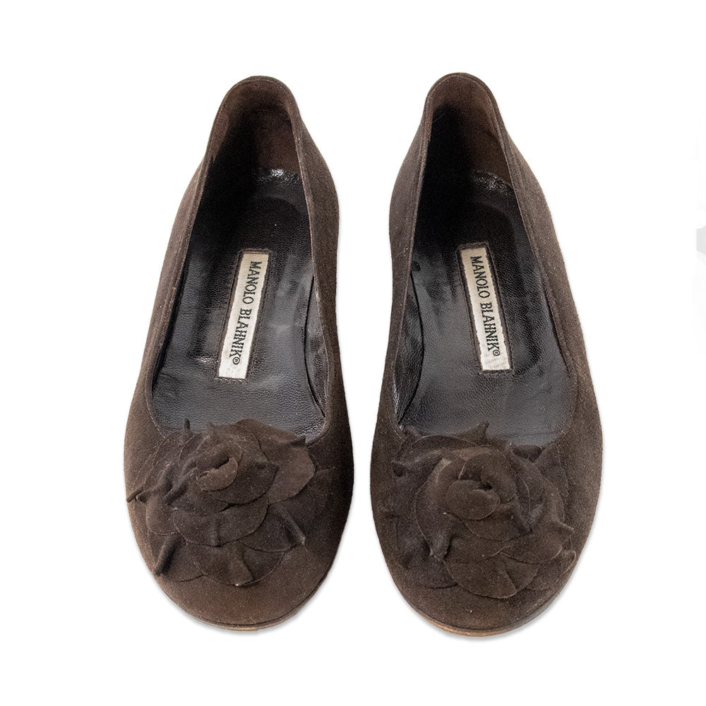 Manolo Blahnik Brown Suede Round Toe Ballet Flats with Flower