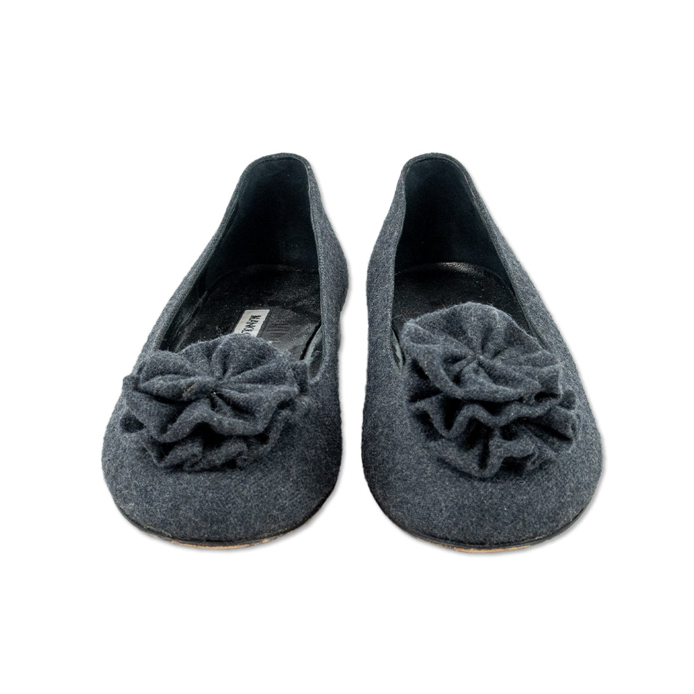 Manolo Blahnik Gray Wool Ruffle Flower Ballet Flats