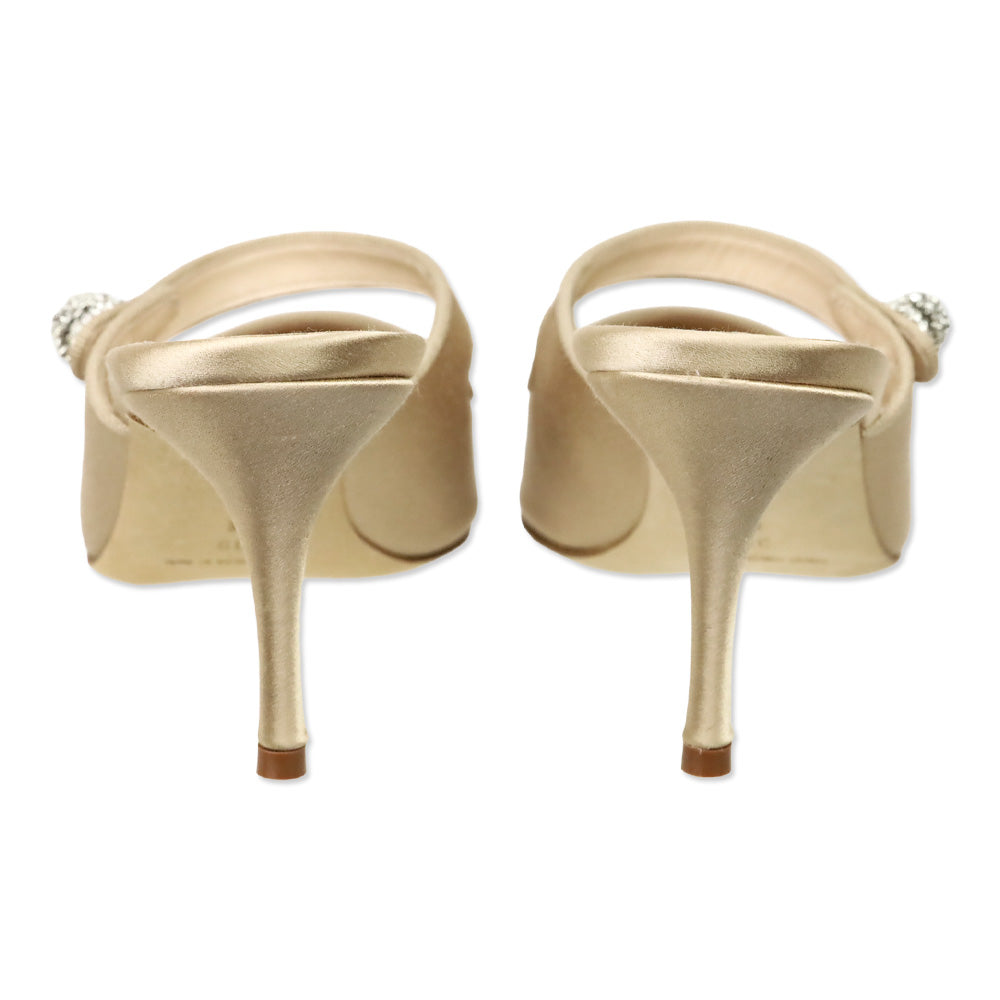 Manolo Blahnik Nude Satin Camparimu Jewel 70 Mule