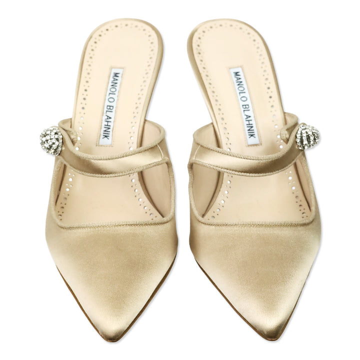 Manolo Blahnik Nude Satin Camparimu Jewel 70 Mule