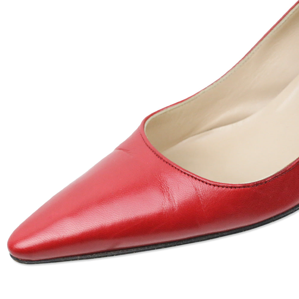 Manolo Blahnik Red Leather Pointed Toe Kitten Pump