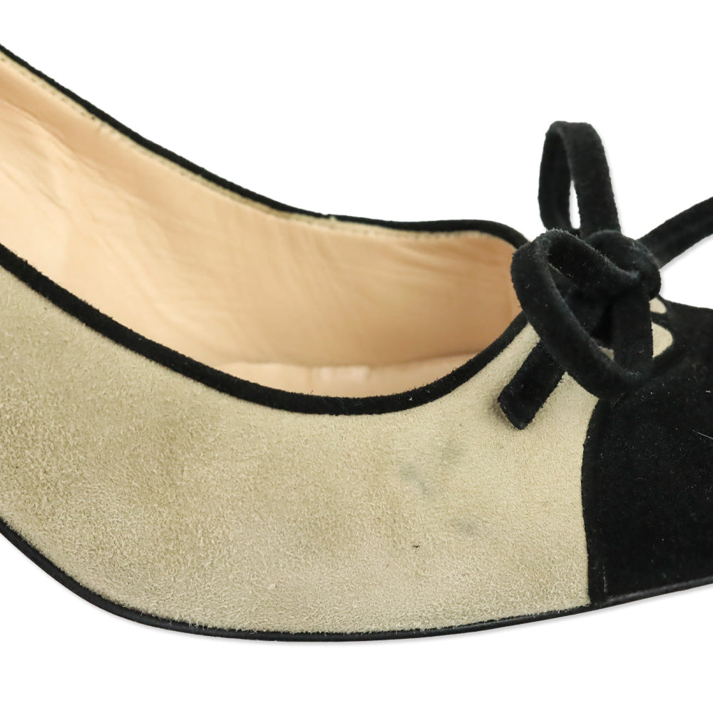 Manolo Blahnik Tan/Black Suede Bow Pumps