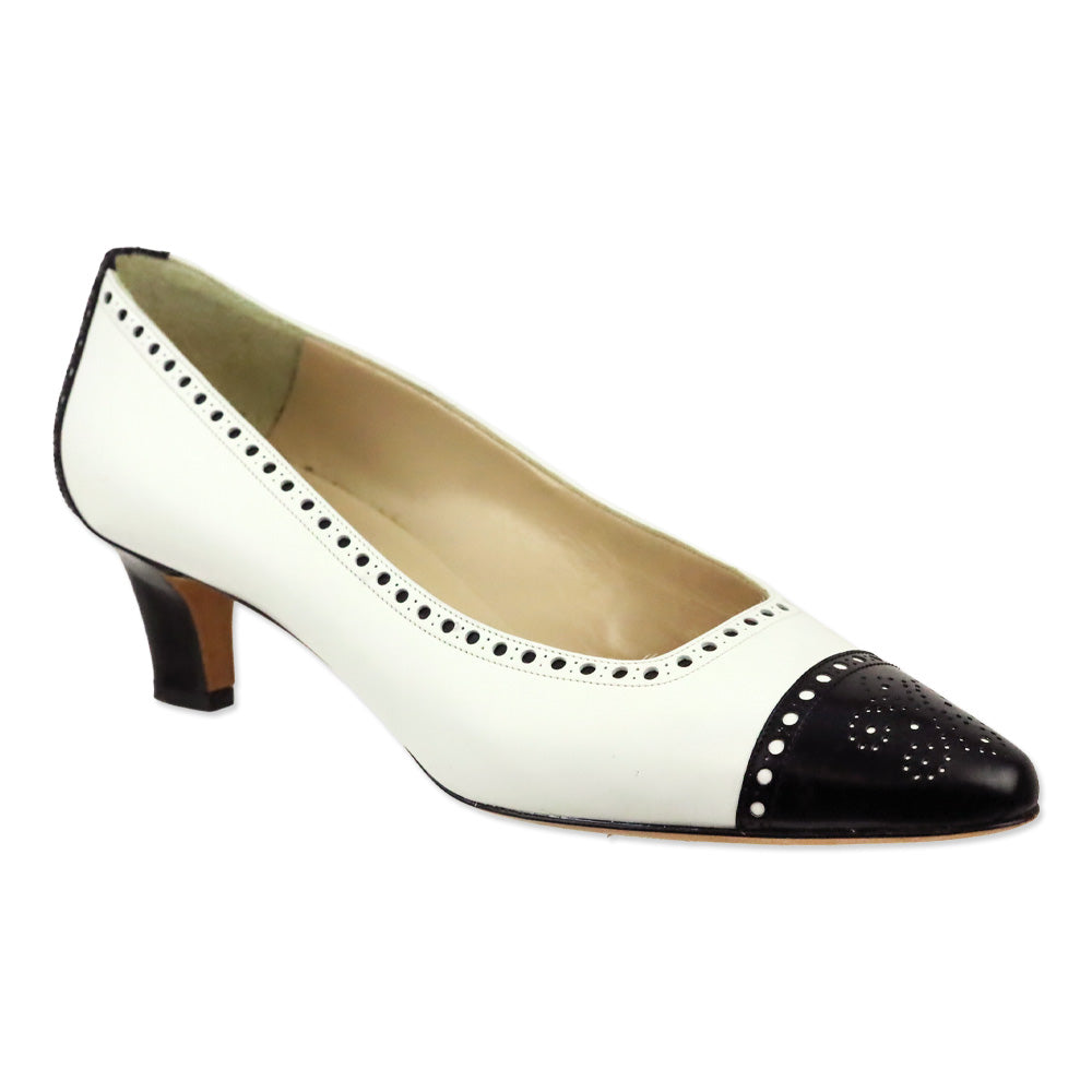 Manolo Blahnik White/Black Leather Brogue Pump