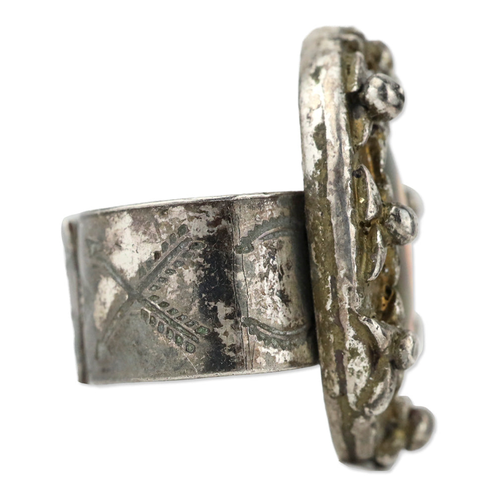 Metal Pointu's‎ Paris Vintage Women Painting Oval Frame Ring