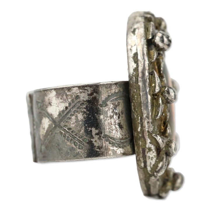 Metal Pointu's‎ Paris Vintage Women Painting Oval Frame Ring