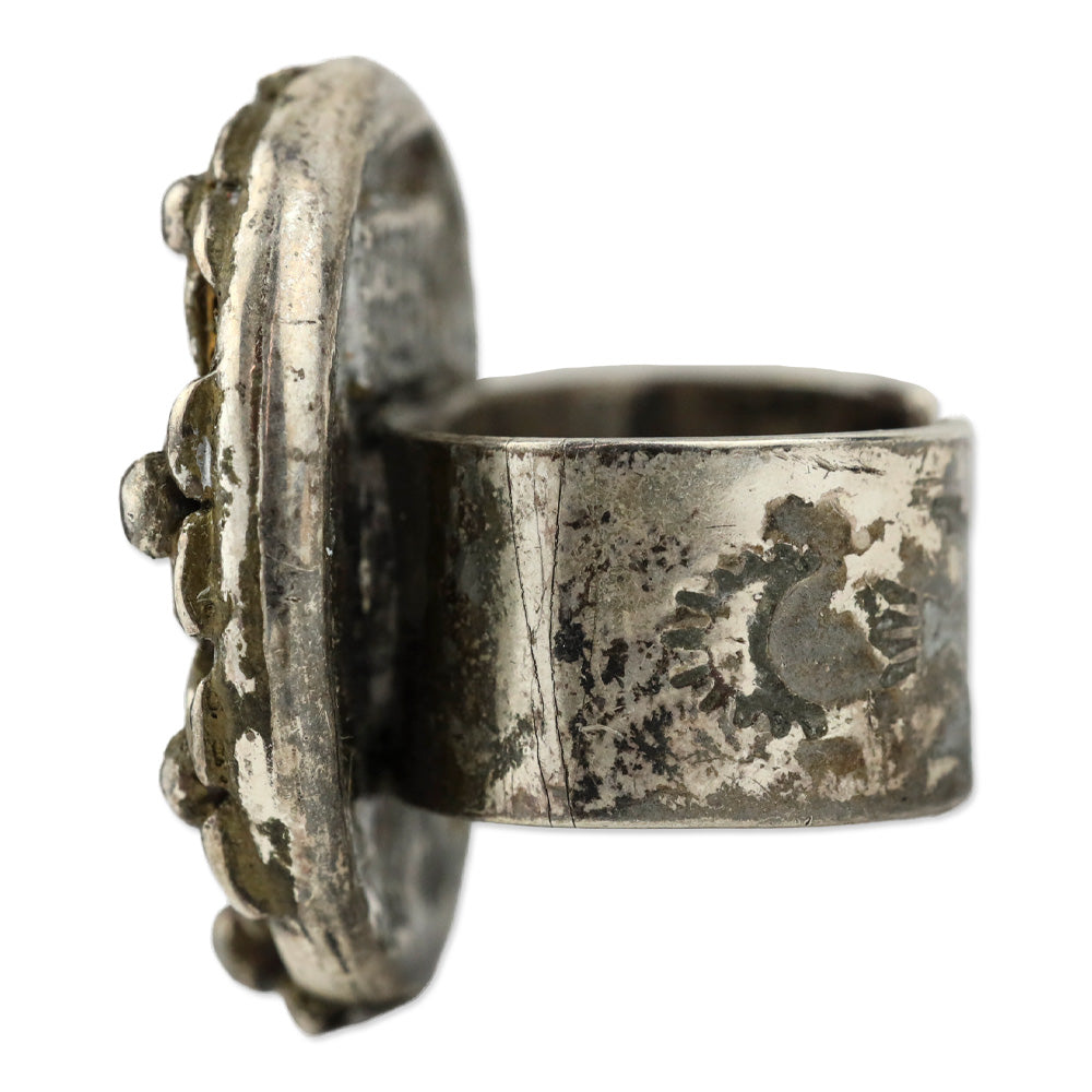 Metal Pointu's‎ Paris Vintage Women Painting Oval Frame Ring