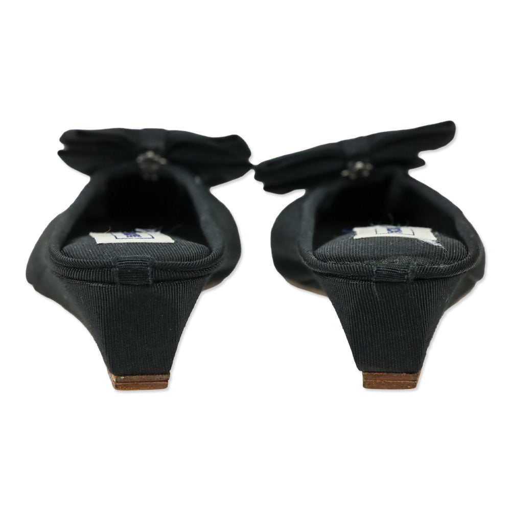 Natori Black Grosgrain Bow Wedge Mules