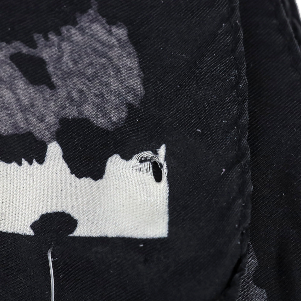 Oscar de la Renta Grey Leopard Print Silk Scarf