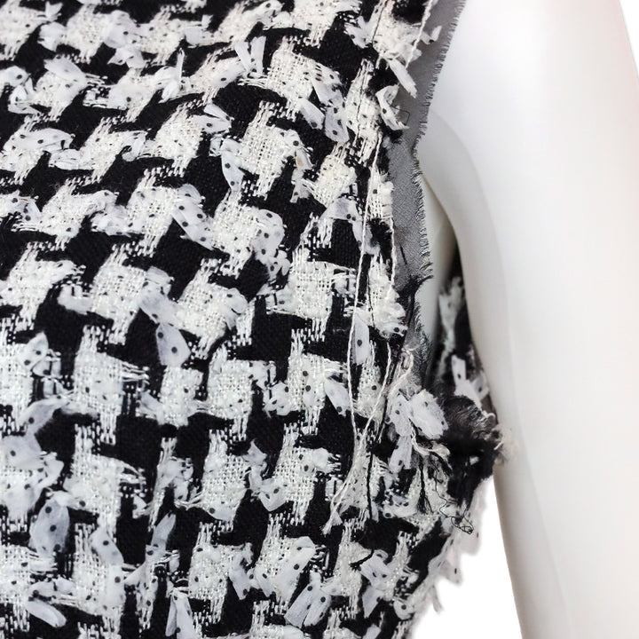 Oscar de la Renta Ivory/Black Bouclé Tweed Bateau Neck Sleeveless Midi Dress