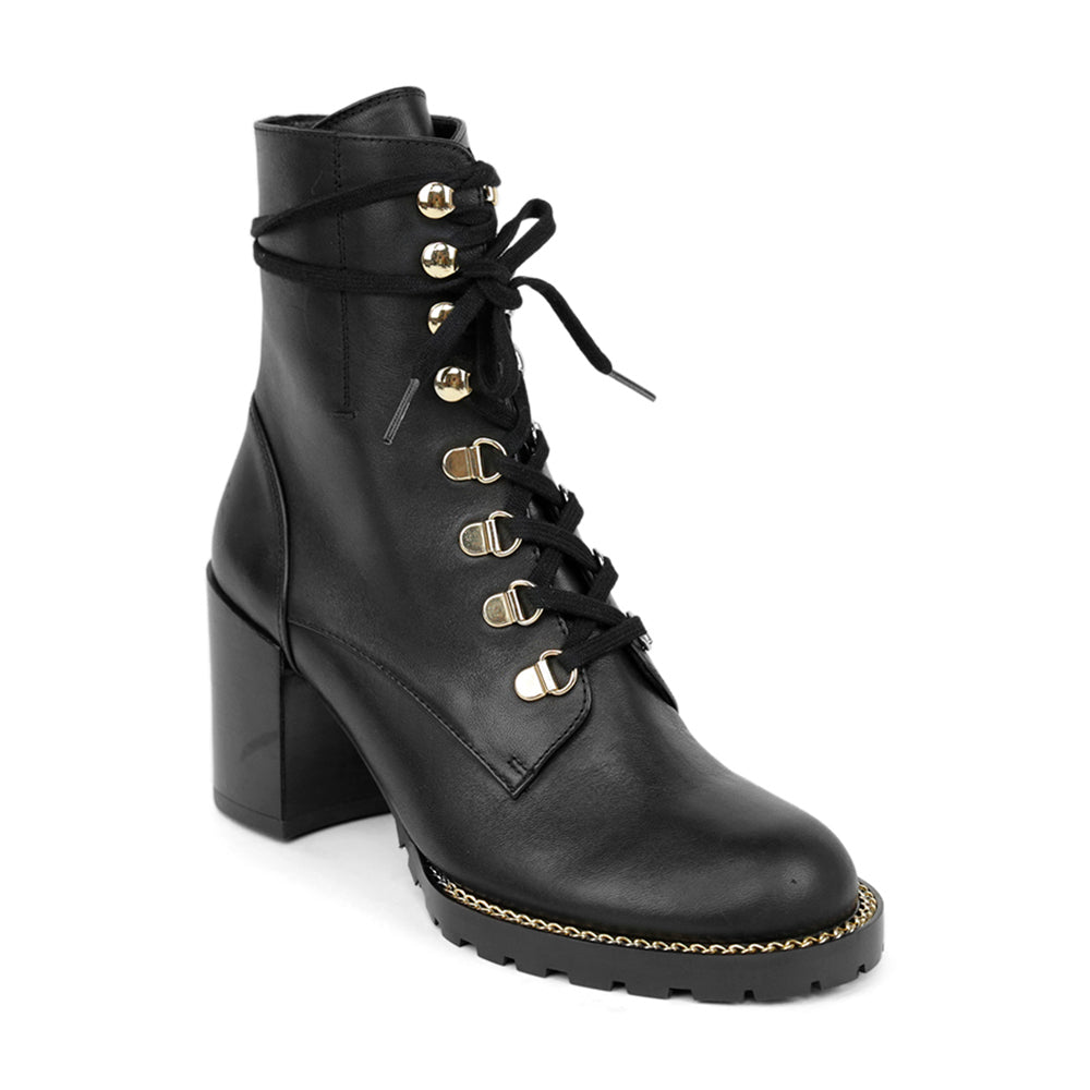 THE ROW Size 7.5 Black Leather Lace Up Boots – Sui Generis Designer  Consignment