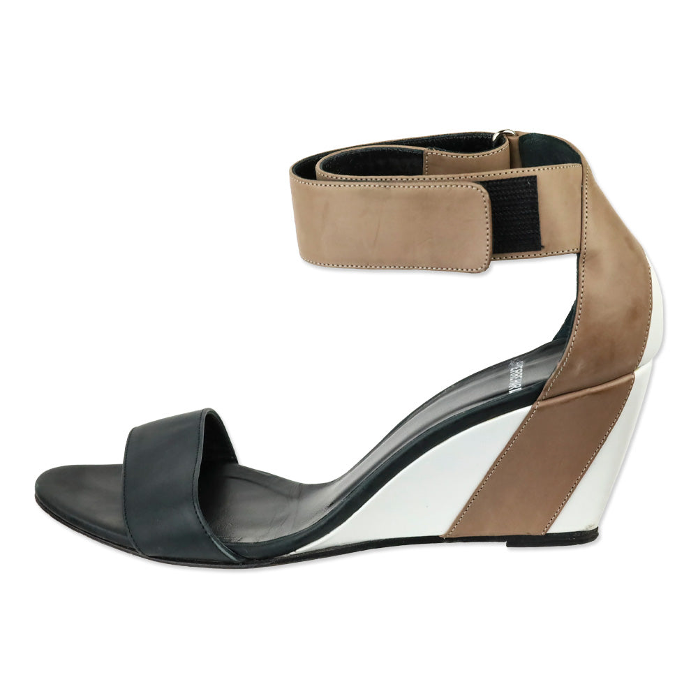 Pierre Hardy Natural/White/Black Leather Low Wedge Sandals