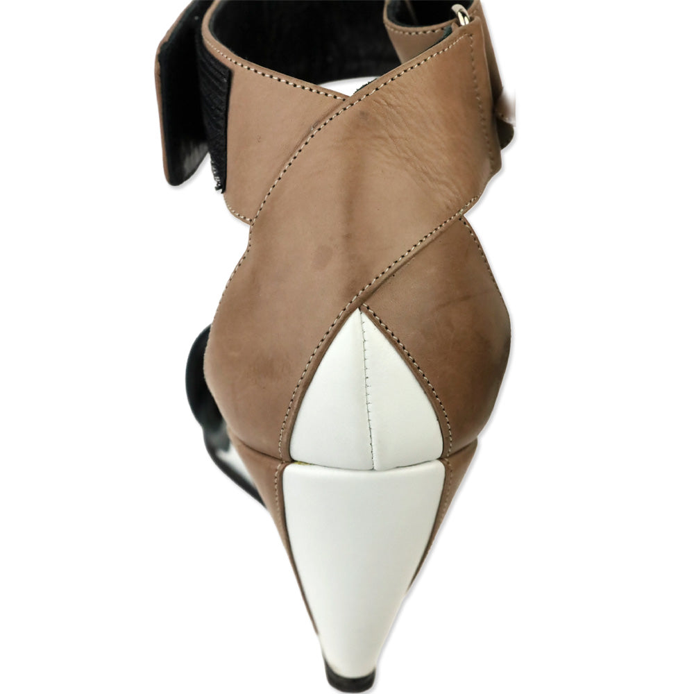 Pierre Hardy Natural/White/Black Leather Low Wedge Sandals