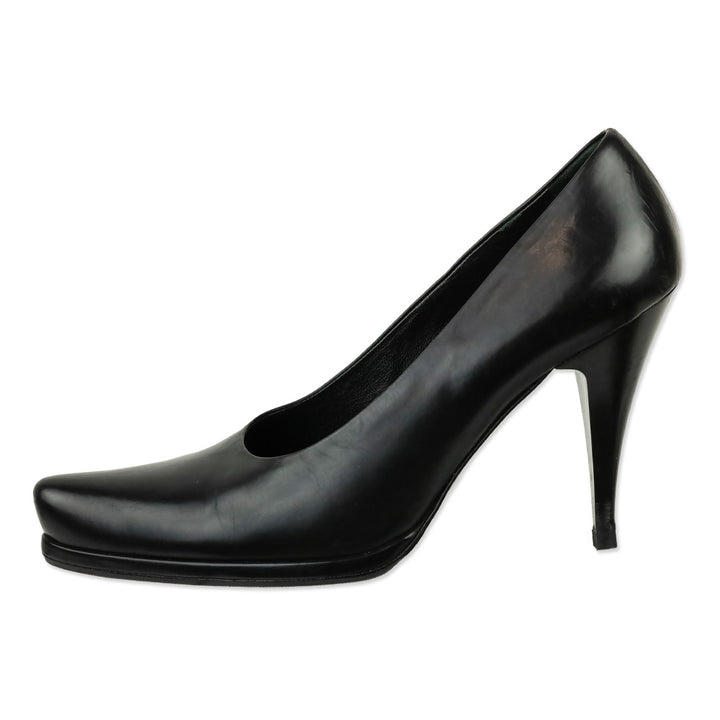 Prada Black Leather Pointed Toe Pumps