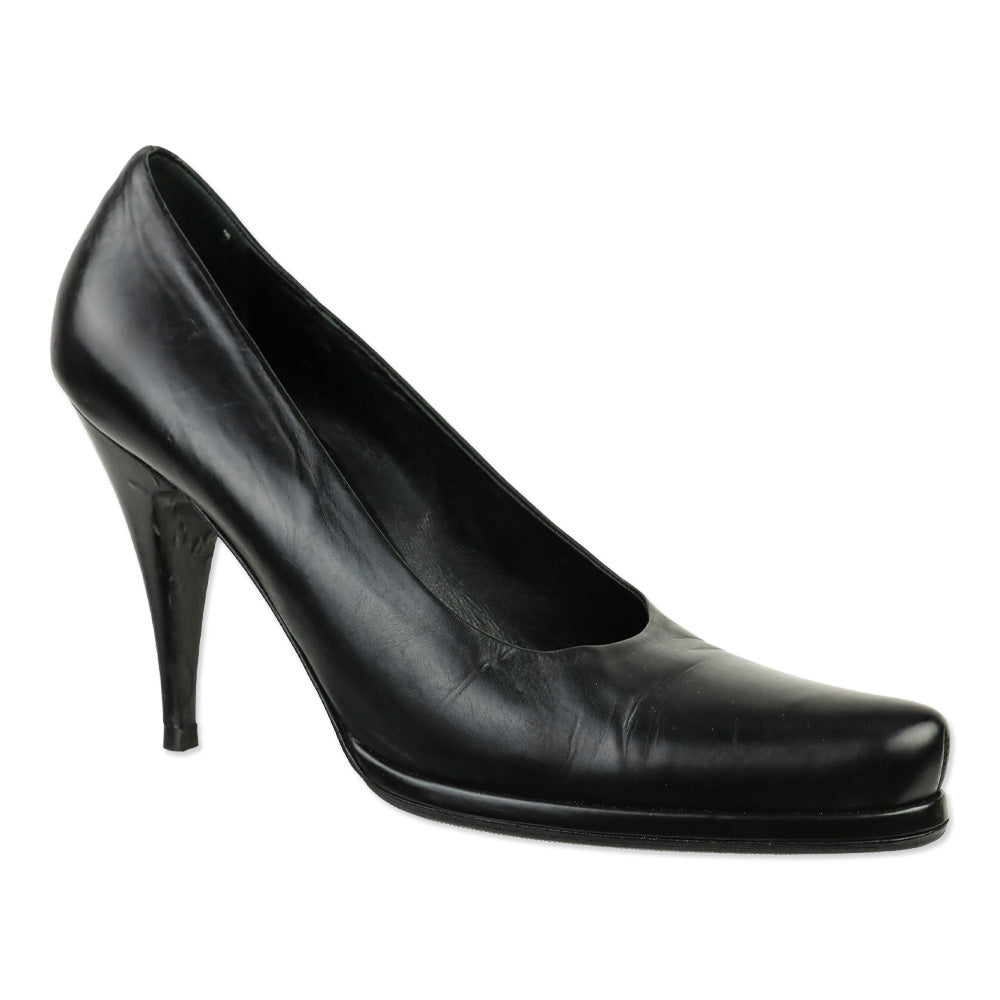 Prada Black Leather Pointed Toe Pumps