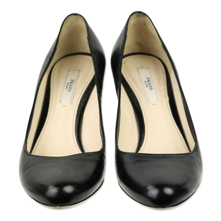 Prada Black Leather Pump
