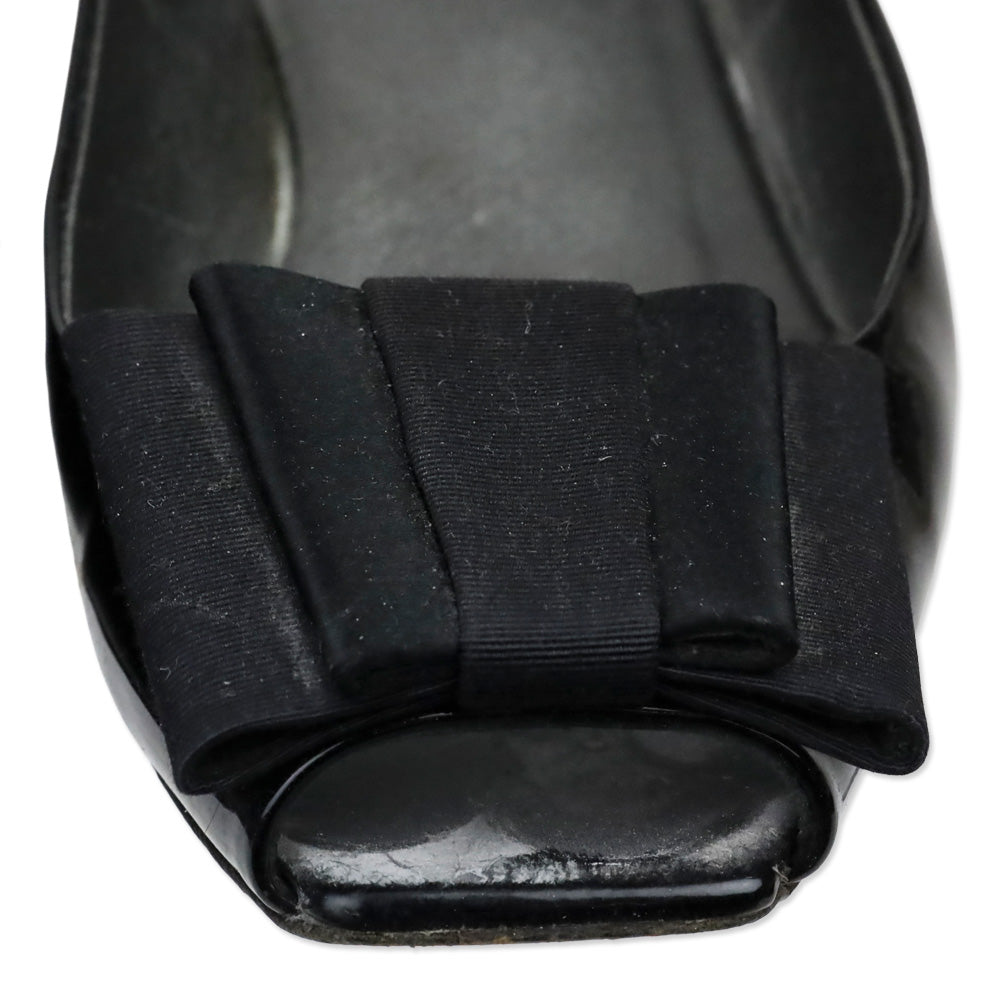 Prada Black Patent Grosgrain Bows Peep Toe Pumps