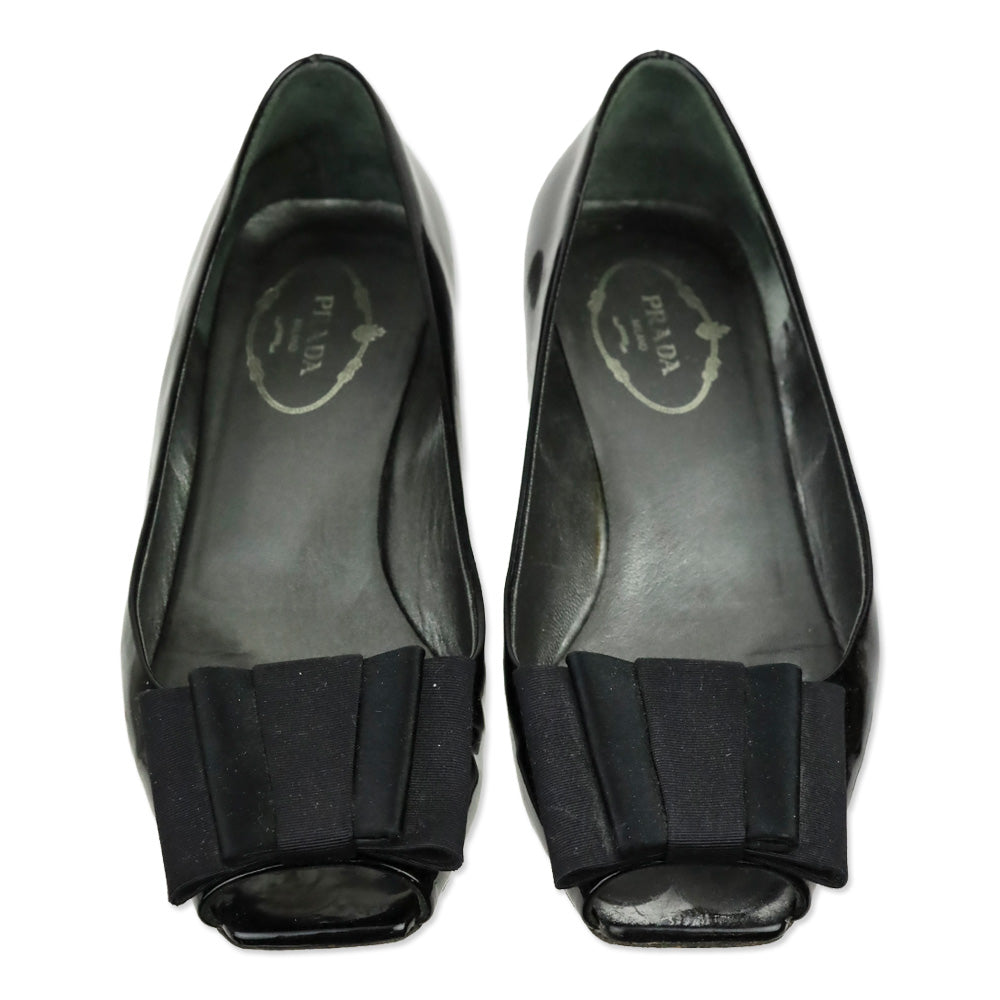 Prada Black Patent Grosgrain Bows Peep Toe Pumps