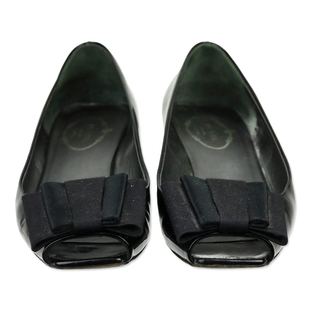 Prada Black Patent Grosgrain Bows Peep Toe Pumps