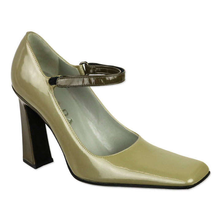 Prada Vintage F/W 1998 Olive Patent Leather Mary Jane Pumps