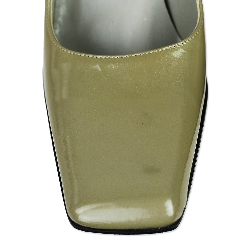 Prada Vintage F/W 1998 Olive Patent Leather Mary Jane Pumps