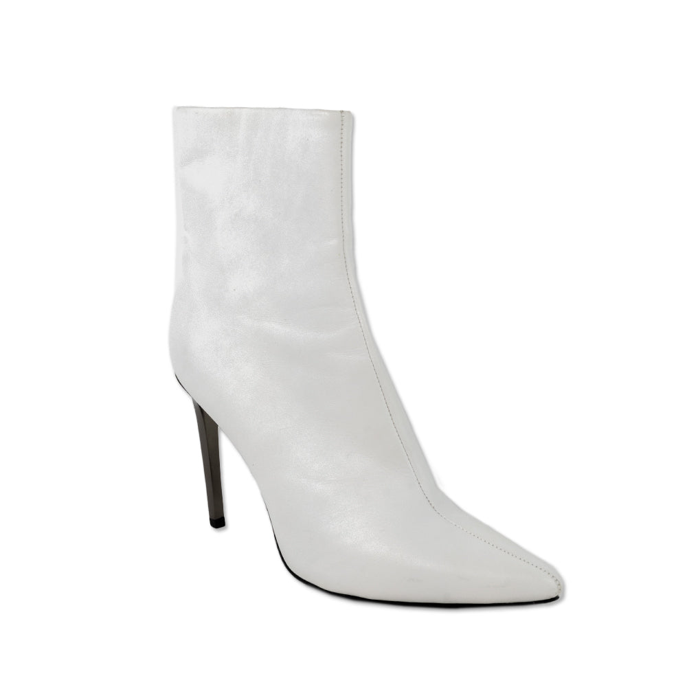 Rag & Bone White Leather Pointed Toe Ankle Boots with Gunmetal Heel