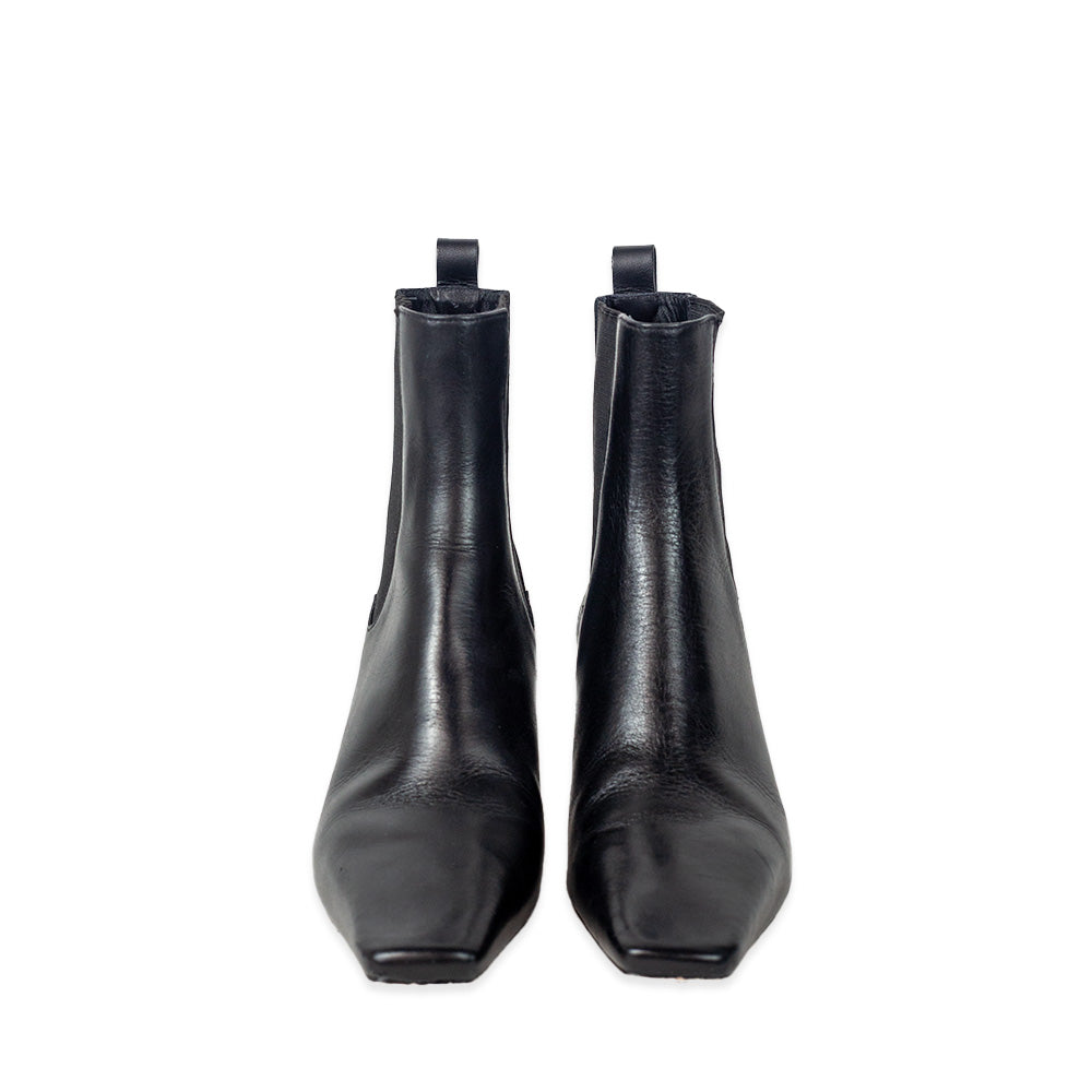 Reformation Roberta Black Leather Chelsea Boots