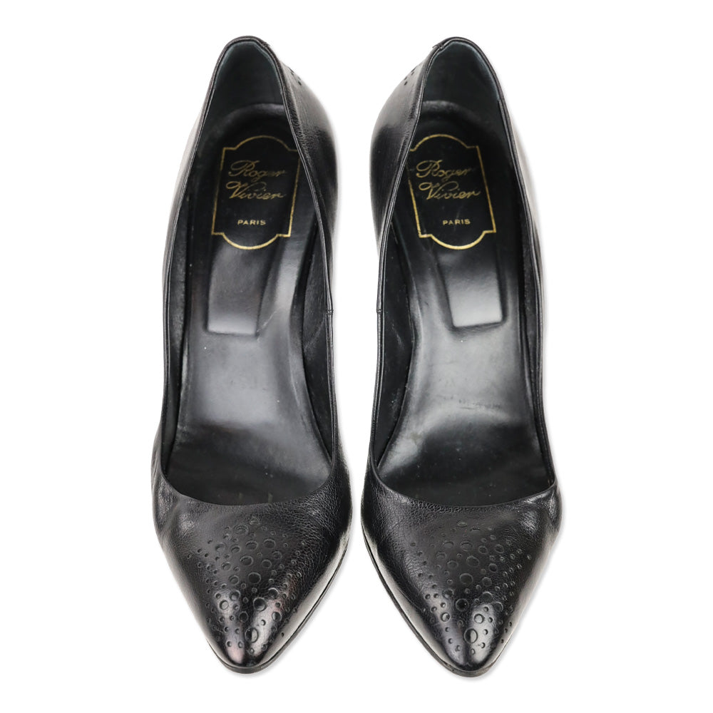 Roger Vivier Black Leather Brogue Pump