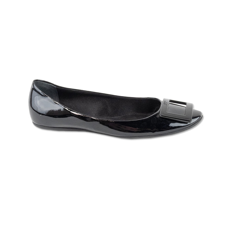 Roger Vivier Black Patent Leather Round Toe Flats with Black Buckle