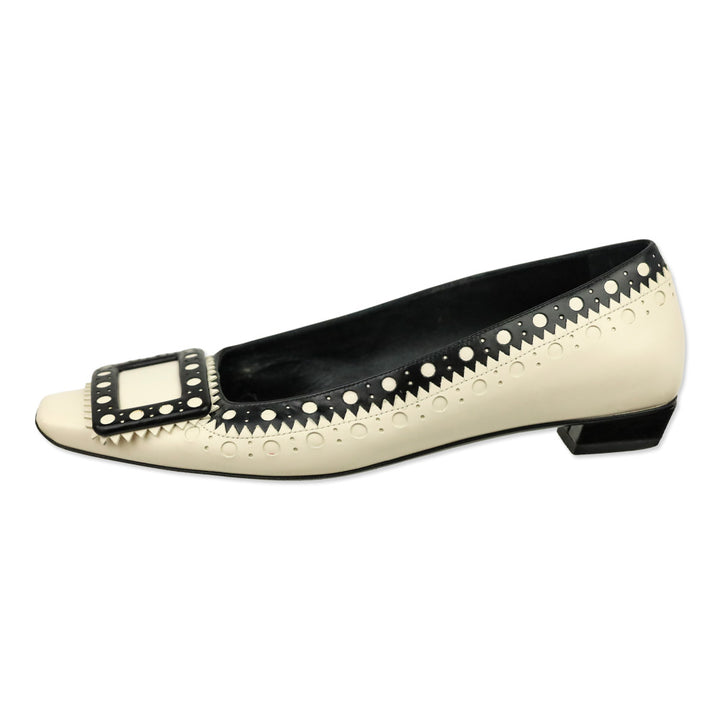 Roger Vivier Black/Cream Leather Brogue Gommettine Flats