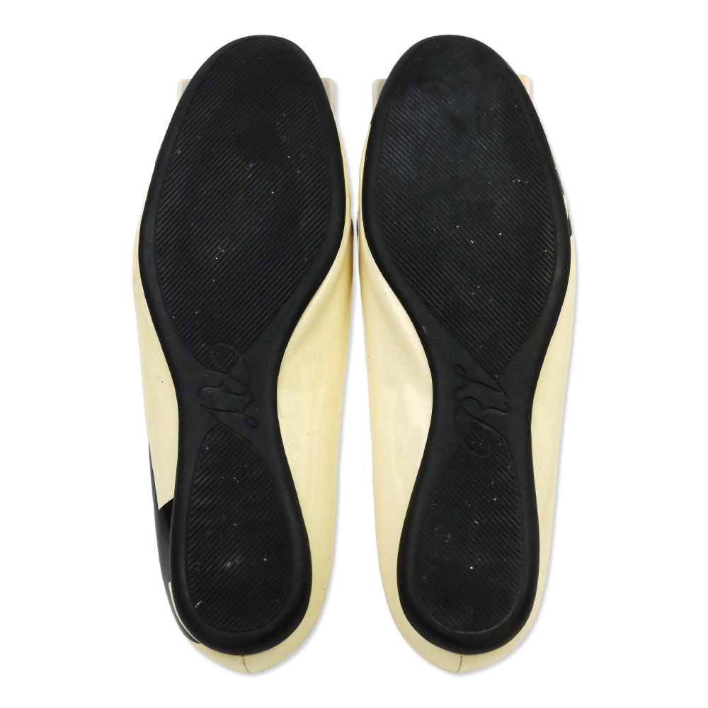 Roger Vivier Black/Cream Star Patent Leather Gommettine Flats