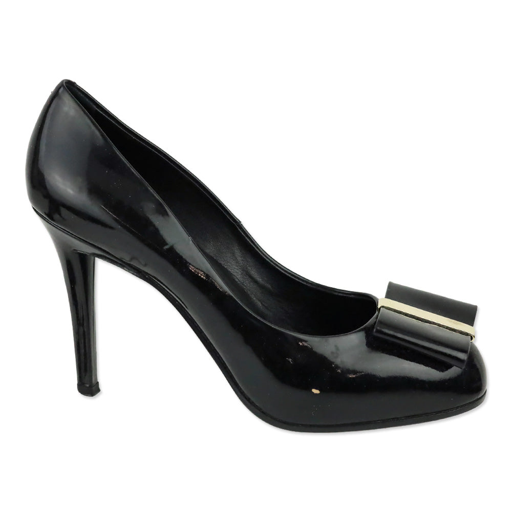 Roger Vivier Patent Leather Bow Pump