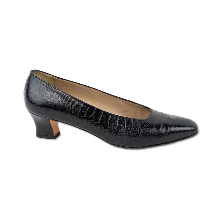 Salvatore Ferragamo Black Embossed Leather Heeled Almond Toe Loafers