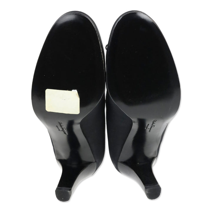 Salvatore Ferragamo Black Fabric Ballet Bow Patent Leather Pumps