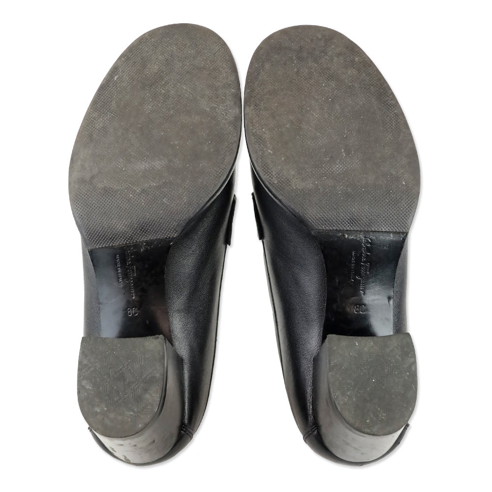 Salvatore Ferragamo Black Leather Gancini Buckle Loafer Pumps
