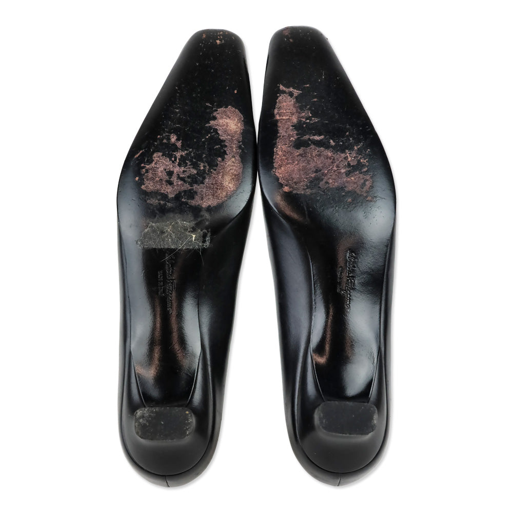 Salvatore Ferragamo Black Leather Gancini Strap Block Kitten Pump